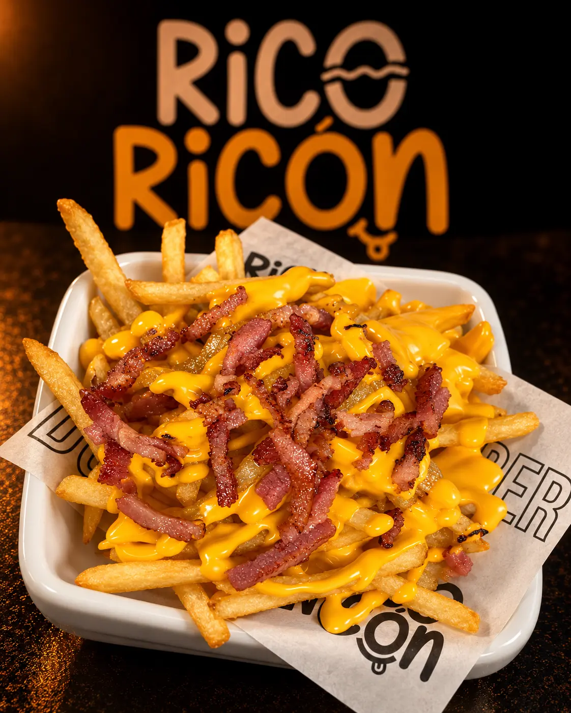 Patatas cheddar y bacón